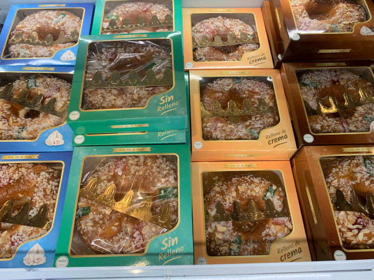 スペインのスーパーマーケット、メルカドーナに売られているロスコン